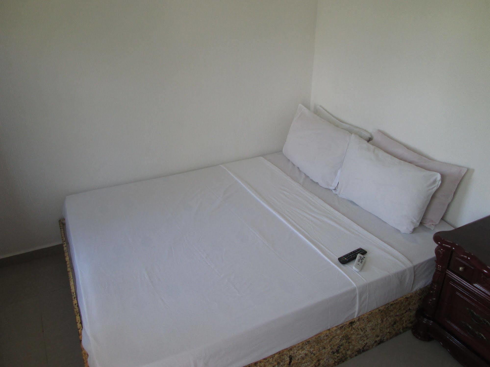 Amigos Beach Resort Balabag  Eksteriør bilde